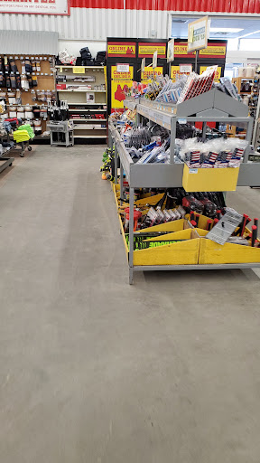 Home Improvement Store «Tractor Supply Co.», reviews and photos, 88 Center Rd, Morrisville, VT 05661, USA