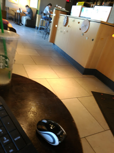 Coffee Shop «Starbucks», reviews and photos, 354 Saw Mill Rd, West Haven, CT 06516, USA