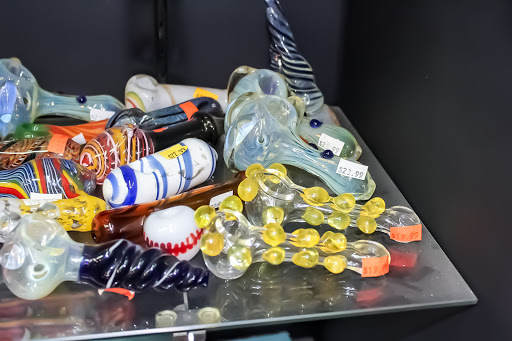 Tobacco Shop «Ace Tobacco Shop», reviews and photos, 2501 Lake Ave, Altadena, CA 91001, USA