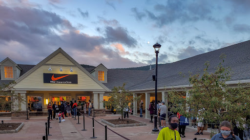 Clothing Store «Nike Factory Store», reviews and photos, 600 Bluebird Ct, Central Valley, NY 10917, USA