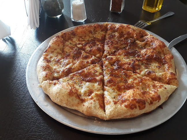 Chalar's Pizza - Pizzeria