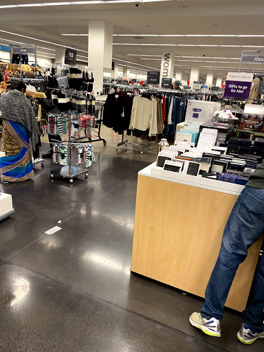 Department Store «Nordstrom Rack Mission Valley», reviews and photos, 1640 Camino Del Rio N, San Diego, CA 92108, USA