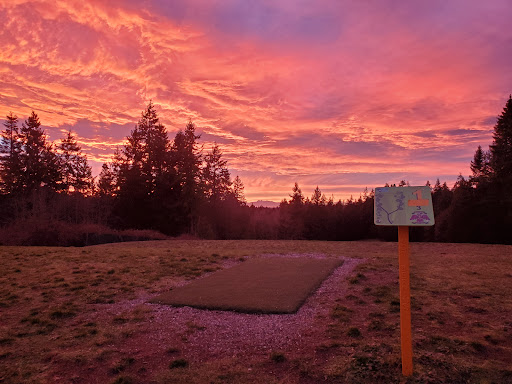 Golf Course «Kayak Point Golf Course», reviews and photos, 15711 Marine Drive NE, Stanwood, WA 98292, USA