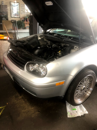 Transmission Shop «Budget Transmission Center», reviews and photos, 950 Boston Post Rd, West Haven, CT 06516, USA