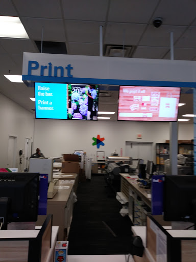 Print Shop «FedEx Office Print & Ship Center», reviews and photos, 2003 Riverside Pkwy #203, Lawrenceville, GA 30043, USA