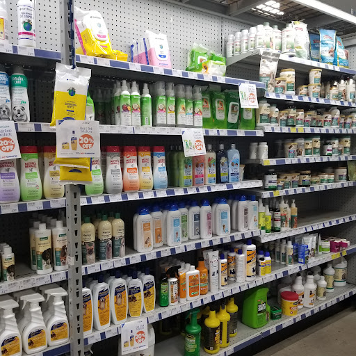 Pet Supply Store «Pet Supreme», reviews and photos, 12823 Foothill Blvd, Sylmar, CA 91342, USA