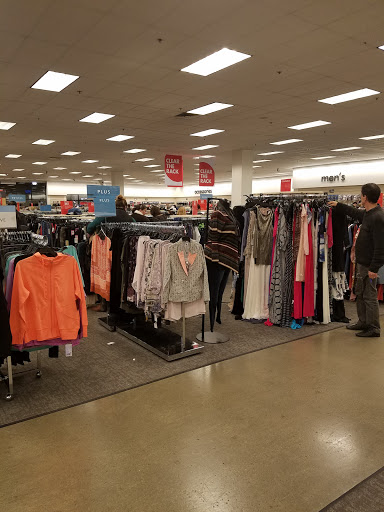 Department Store «Nordstrom Rack», reviews and photos, 17200 Southcenter Pkwy, Tukwila, WA 98188, USA