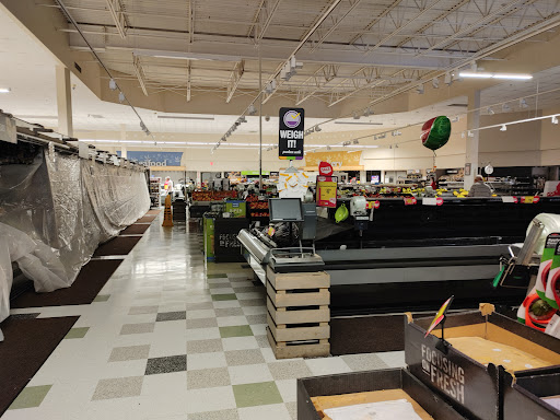 Grocery Store «Stop & Shop», reviews and photos, 400 Demarest Ave, Closter, NJ 07624, USA