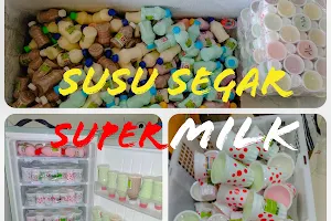 SuperMilk Magetan " Rumah Susu Segar & Ice Cream " image