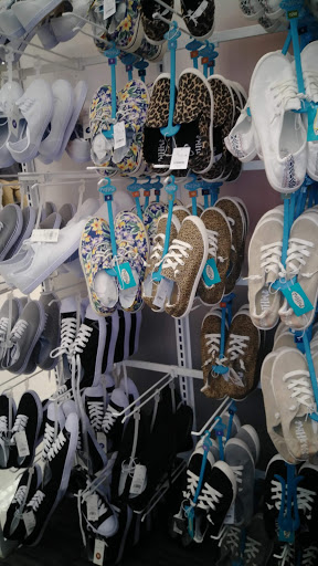 Shopping Mall «The Shops At Walnut Creek», reviews and photos, W 104th Cir, Westminster, CO 80234, USA