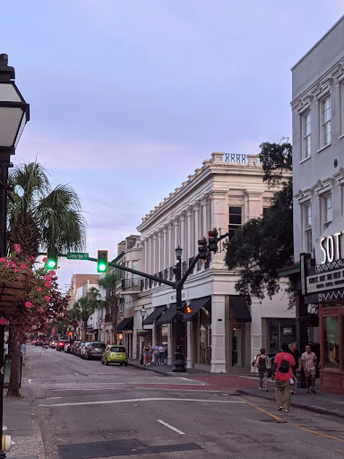 Furniture Store «Pottery Barn», reviews and photos, 321 King St, Charleston, SC 29401, USA