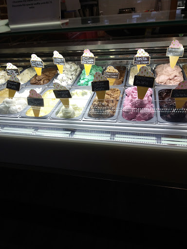 Outlet Mall «Tanger Outlet Lancaster», reviews and photos, 311 Stanley K. Tanger Blvd, Lancaster, PA 17602, USA