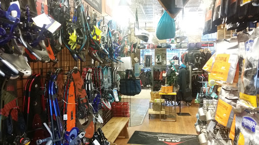 Sporting Goods Store «Midwest Mountaineering», reviews and photos, 309 Cedar Ave S, Minneapolis, MN 55454, USA