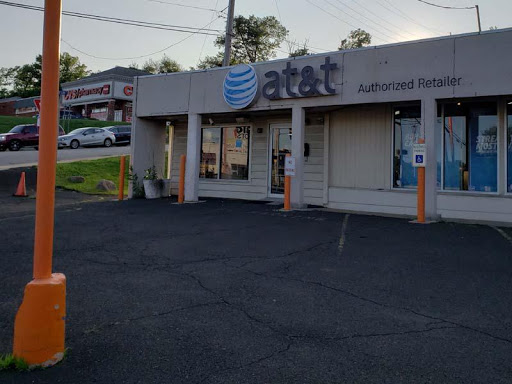 Cell Phone Store «AT&T Authorized Retailer», reviews and photos, 2 Bustleton Pike, Feasterville-Trevose, PA 19053, USA