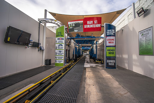 Car Wash «Red Carpet Car Wash», reviews and photos, 2725 Thousand Oaks Blvd, Thousand Oaks, CA 91362, USA