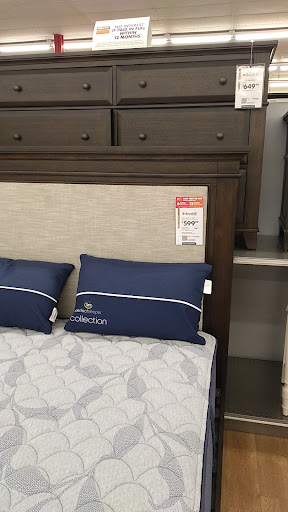 Discount Store «Big Lots», reviews and photos, 34 Great Teays Blvd, Scott Depot, WV 25560, USA