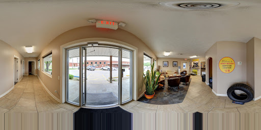 Used Car Dealer «HENRY MOTORS», reviews and photos, 1402 S 11th St, Nebraska City, NE 68410, USA