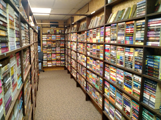Used Book Store «Village Book Exchange», reviews and photos, 31614 Mound Road, Warren, Warren, MI 48092, USA