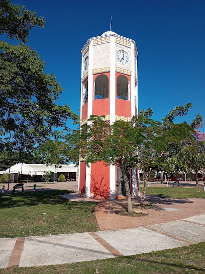 Torre del Reloj del Parque Campeche