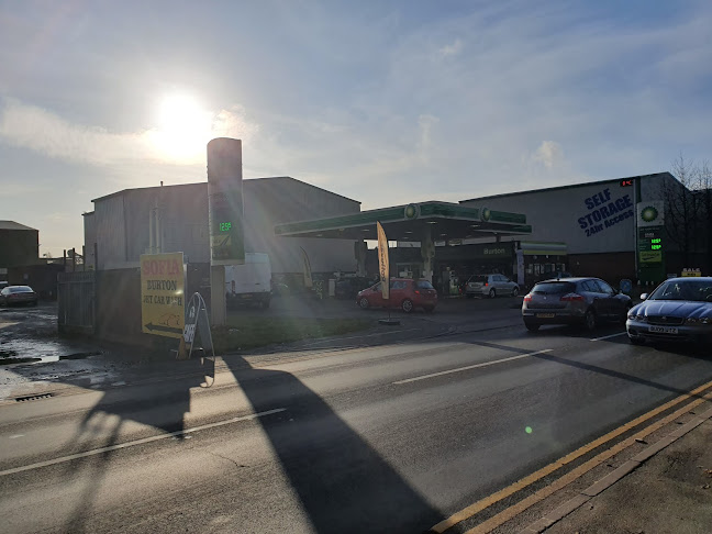 Reviews of Applegreen in Stoke-on-Trent - Gas station
