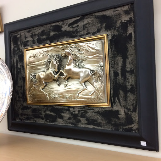 Thrift Store «Out of the Closet - Fort Lauderdale», reviews and photos, 1785 E Sunrise Blvd, Fort Lauderdale, FL 33304, USA