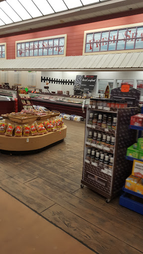 Grocery Store «Piggly Wiggly», reviews and photos, 122 US-17 BUS, Surfside Beach, SC 29575, USA