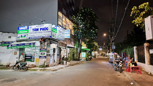 Tam Phuc Pharmacy