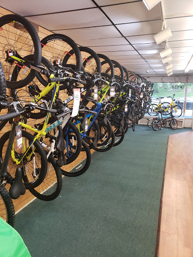 Bicycle Store «Pelham Bicycle Center», reviews and photos, 109 Wolfs Ln, Pelham, NY 10803, USA