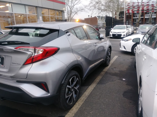 Toyota Dealer «Central City Toyota», reviews and photos, 4800 Chestnut St, Philadelphia, PA 19139, USA