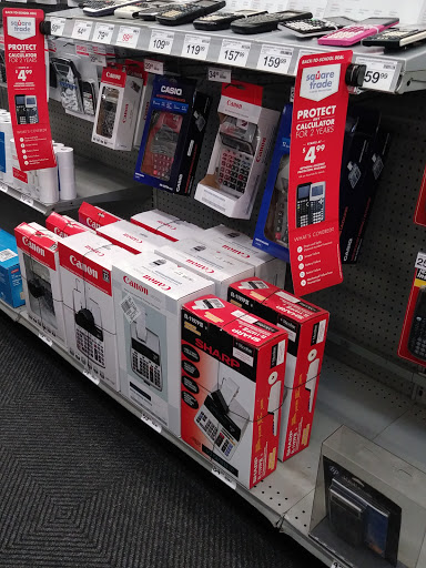 Office Supply Store «Staples», reviews and photos, 24-41 31st St, Astoria, NY 11102, USA