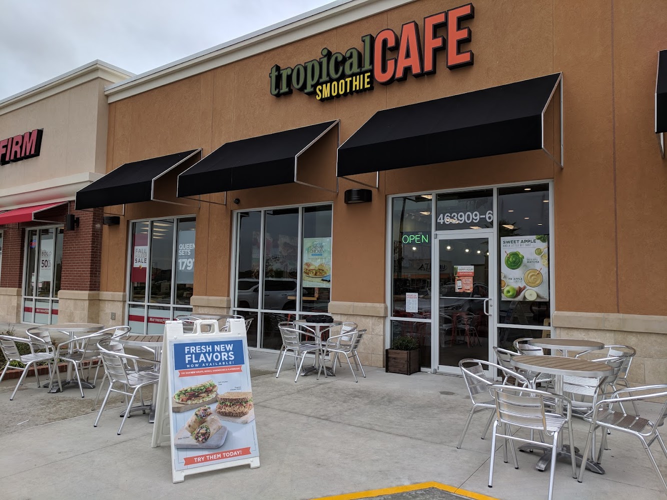 Tropical Smoothie Cafe