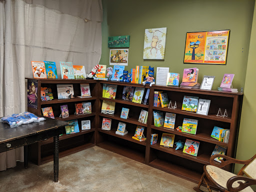 Book Store «FoxTale Book Shoppe», reviews and photos, 105 E Main St, Woodstock, GA 30188, USA