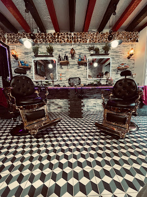 M.H. - barber shop à Épernon