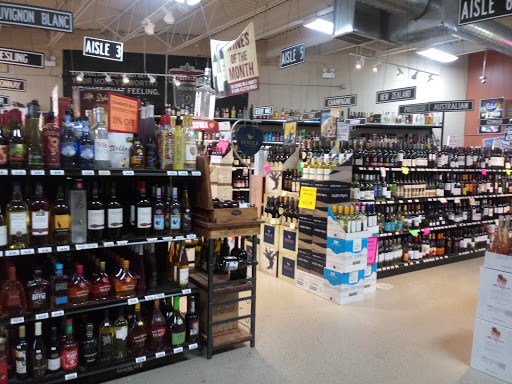 Wine Store «Cardinal Warehouse Wine & Liquors», reviews and photos, 7780 N Milwaukee Ave, Niles, IL 60714, USA