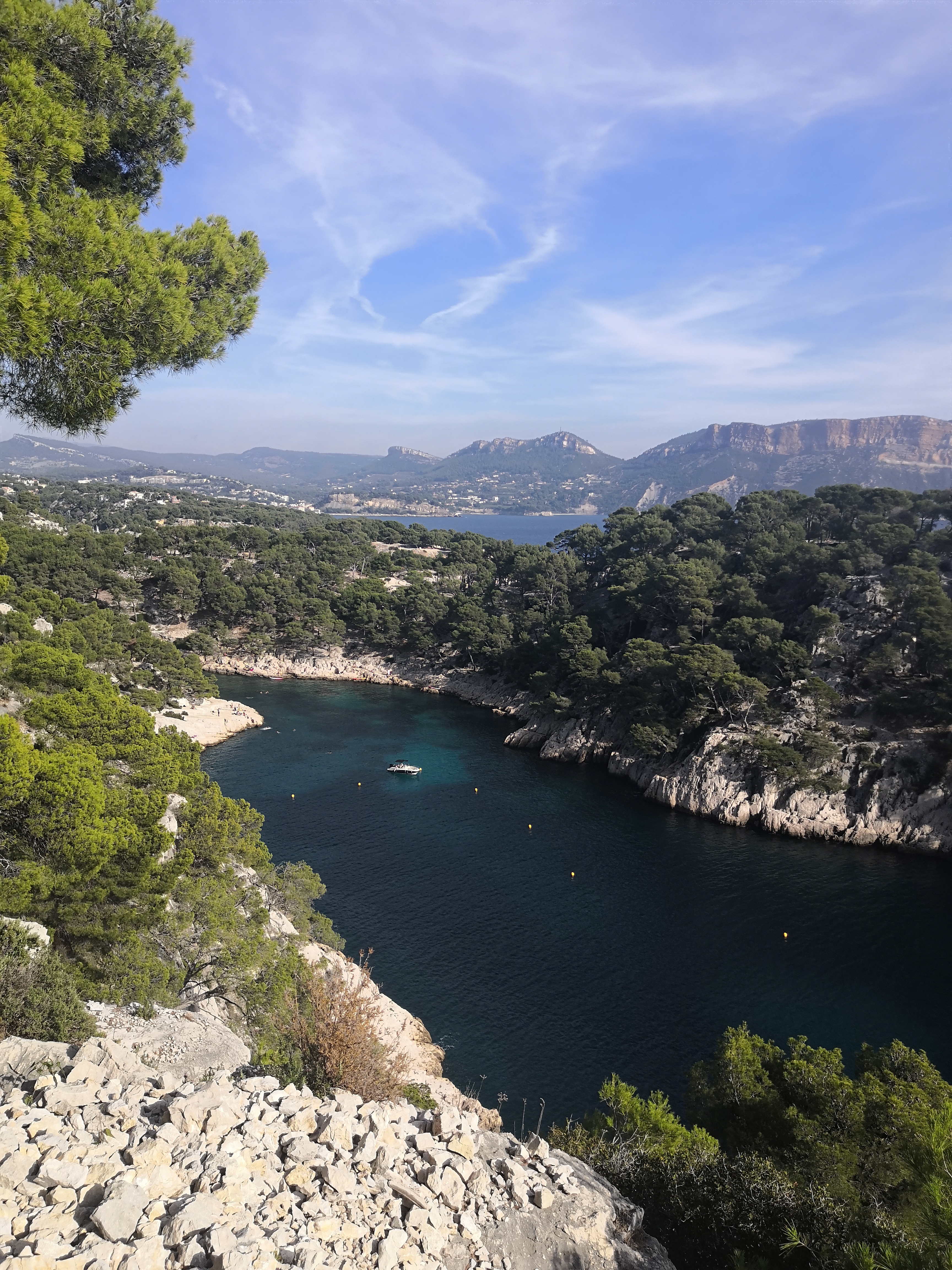 Photo n° 2 de l'avis de Ariel. fait le 02/11/2019 à 11:14