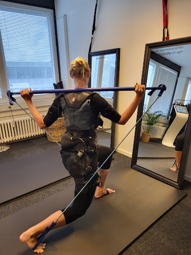 Work Harder - EMS træning København, Amager in København S, København