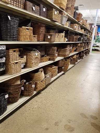 Home Goods Store «At Home», reviews and photos, 1325 N Meacham Rd, Schaumburg, IL 60173, USA