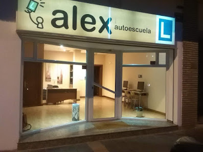 Autoescuela Alex Ctra. la Magdalena, N°25, 24640 La Robla, León, España