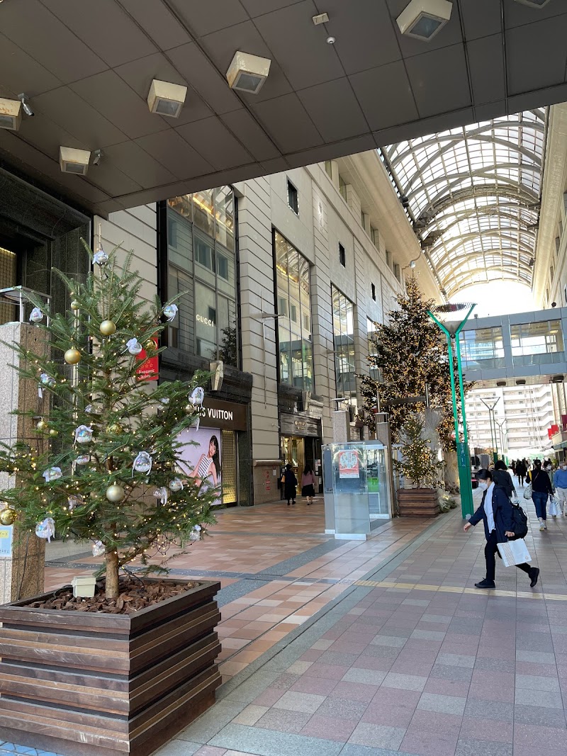 Gucci - Hakata Daimaru Department Store, Fukuoka Tenjin