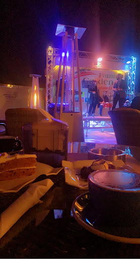 مجمع مطاعم حديقة العائلة في الرياض 13