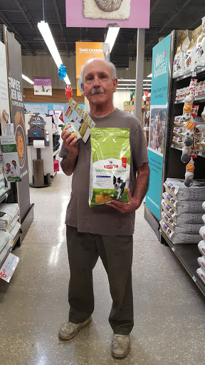 Pet Supply Store «Petco Animal Supplies», reviews and photos, 11147 Park Blvd N, Seminole, FL 33772, USA