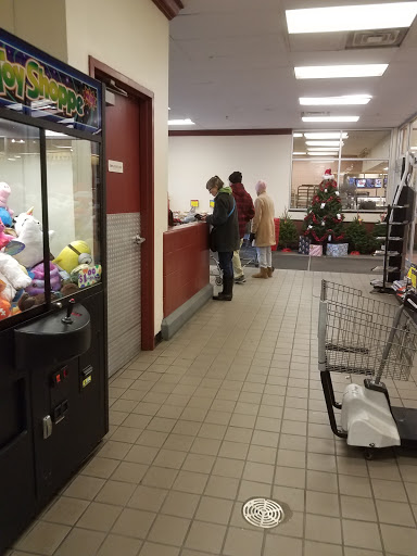 Supermarket «Price Chopper», reviews and photos, 320 W Bridge St, Catskill, NY 12414, USA