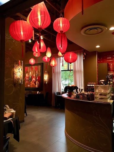 Beauty Salon «Daireds Hair Salon & Day Spa», reviews and photos, 2400 I-20 Frontage Rd, Arlington, TX 76017, USA