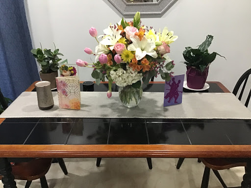 Dazzling Florist, 909 West St, Annapolis, MD 21401, USA, 