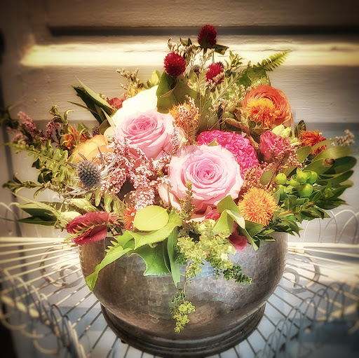 Florist «Buss Flower Shop», reviews and photos, 322 N Milwaukee Ave, Libertyville, IL 60048, USA