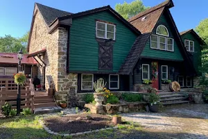 Stone Gables Bed & Breakfast image