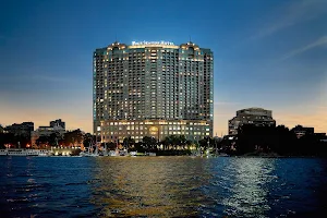 Four Seasons Hotel Cairo at Nile Plaza image
