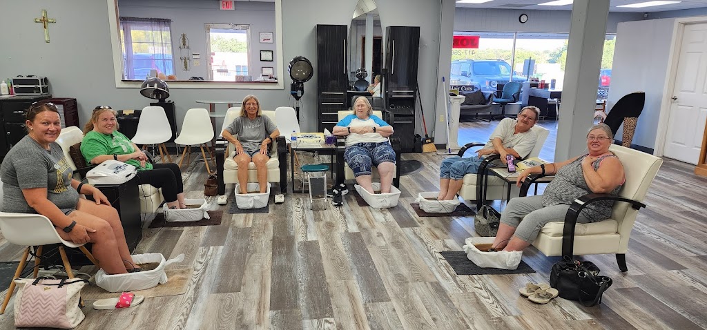 Joey's Hair Design and Spa 65775
