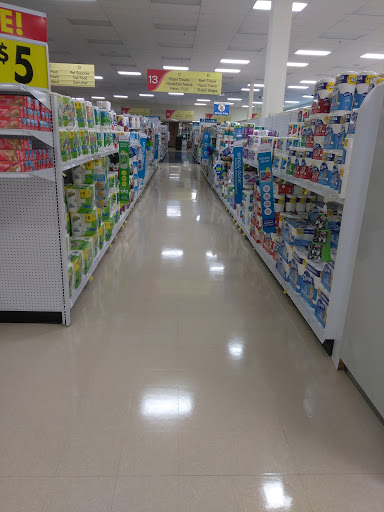 Grocery Store «Schnucks», reviews and photos, 6083 Mid Rivers Mall Dr, St Charles, MO 63304, USA