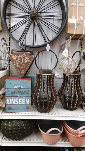 Craft Store «Michaels», reviews and photos, 8851 Veterans Memorial Blvd, Metairie, LA 70003, USA